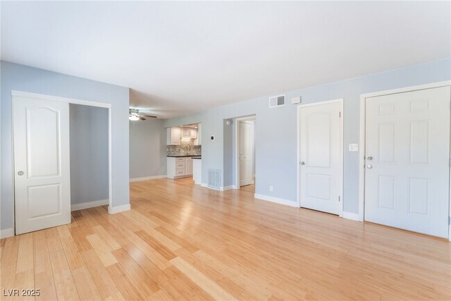 Building Photo - 4361 Gannet Cir