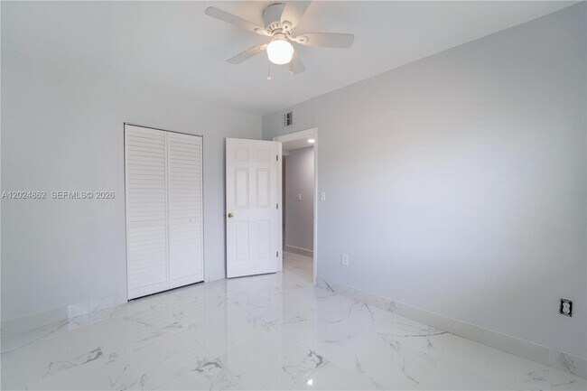 Building Photo - 22300 SW 117th Ave