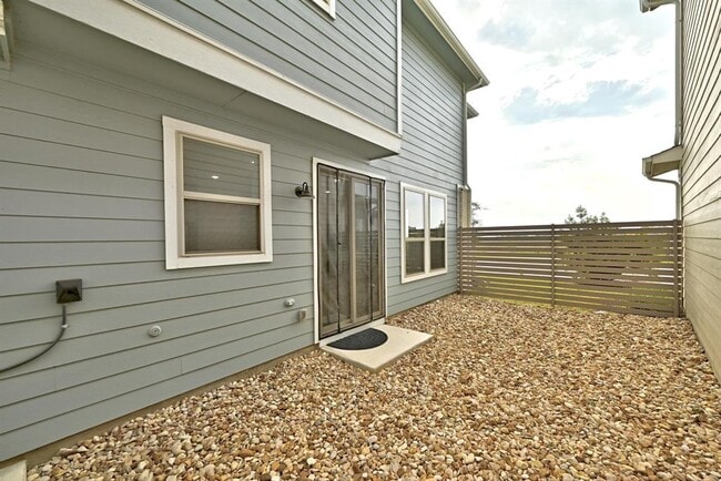 Building Photo - 7503 Lauper Dr