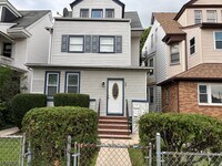 Building Photo - 401 N Grove St