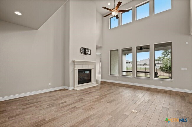 Building Photo - 1164 Waddie Way