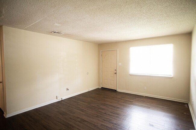 Building Photo - 5320 Timberland Dr