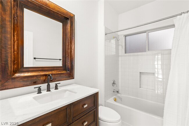 Building Photo - 120 Emerald Dunes Cir