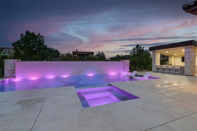 Building Photo - 20 Pebble Hills Ct