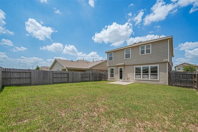 Building Photo - 25327 Cheshire Knoll St