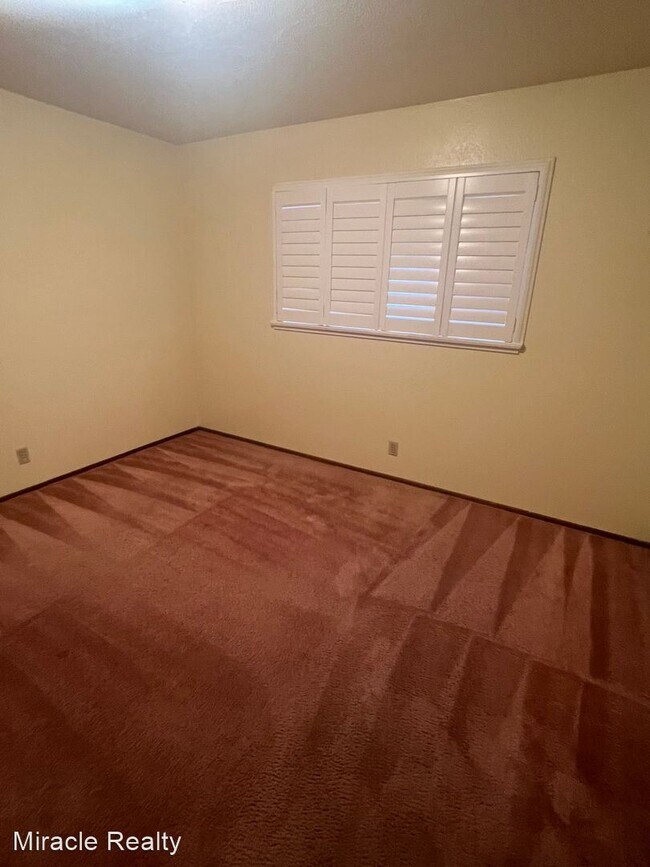 Building Photo - 3 br, 2 bath House - 3649 North 9th Street