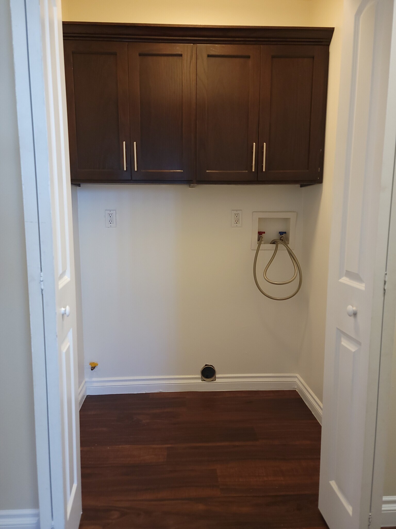 Building Photo - 1719 W 39th Pl