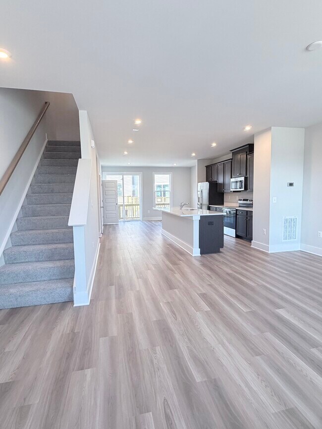 Building Photo - 9454 Belladdie Way