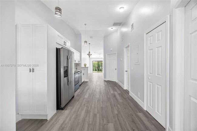 Building Photo - 3639 NW 83rd Ln