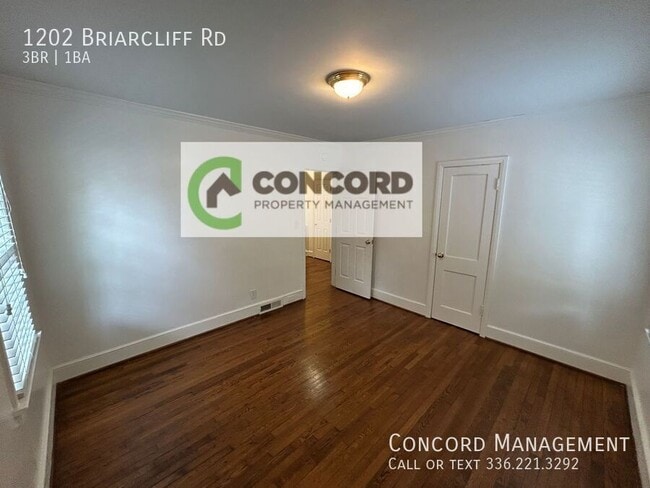Building Photo - 1202 Briarcliff Rd
