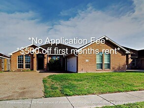 Building Photo - No Application Fees* $500.00 off 1st month...