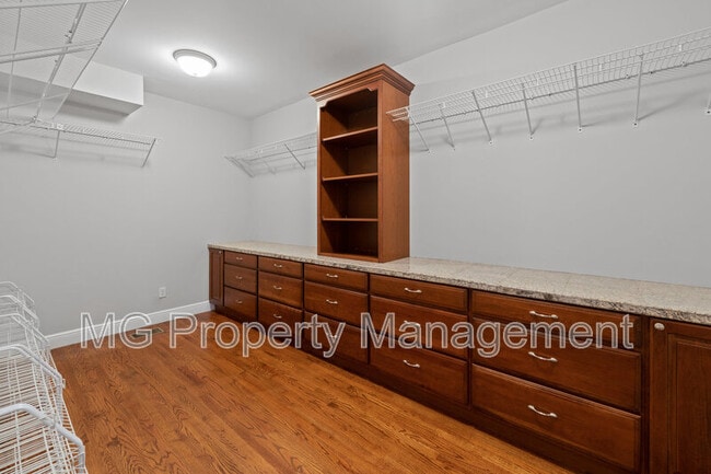 Building Photo - 4023 Arbor Way