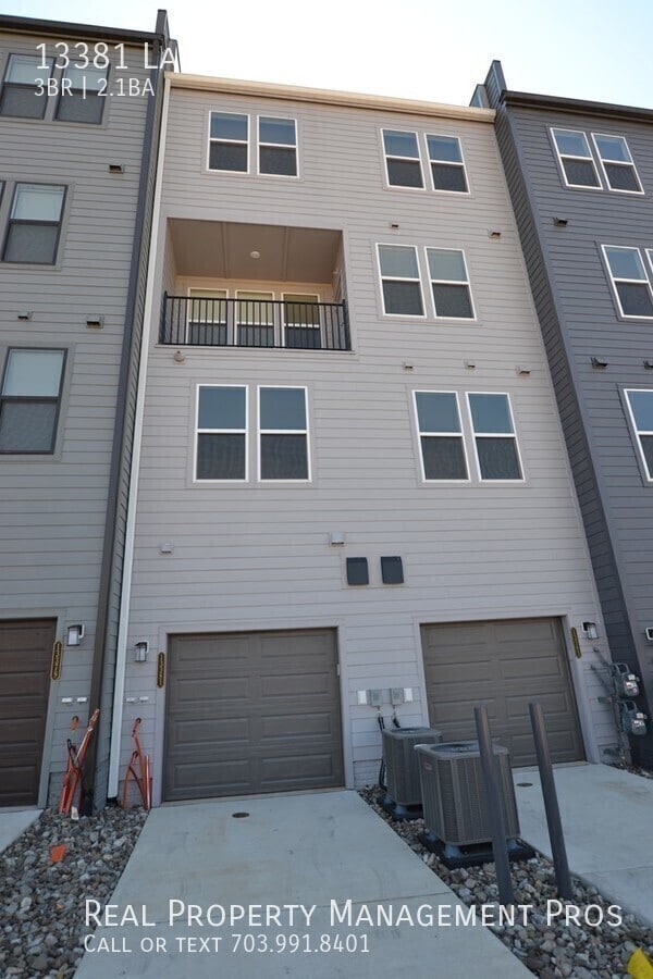 Building Photo - 13381 Launders St