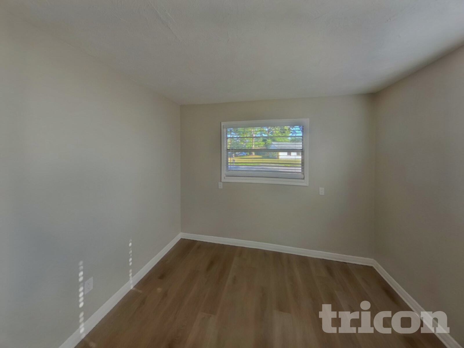 Building Photo - 4000 Berkshire Dr