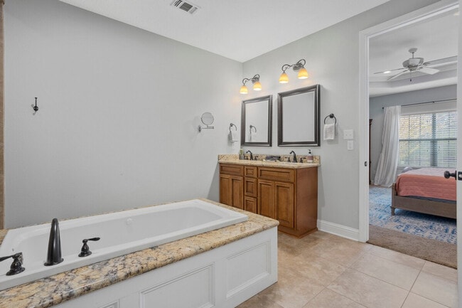 Building Photo - 15076 Audubon Lake Blvd