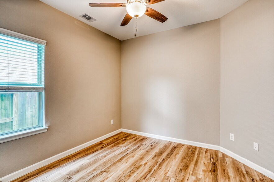 Building Photo - 24246 Palomino Sage Trail