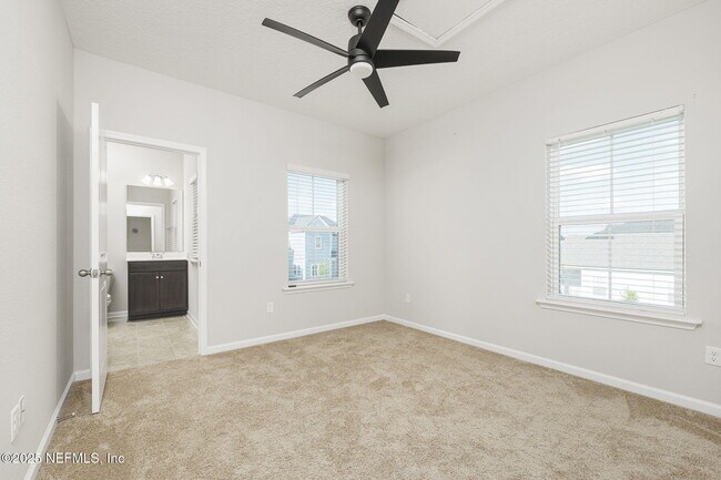 Building Photo - 299 Clarys Run