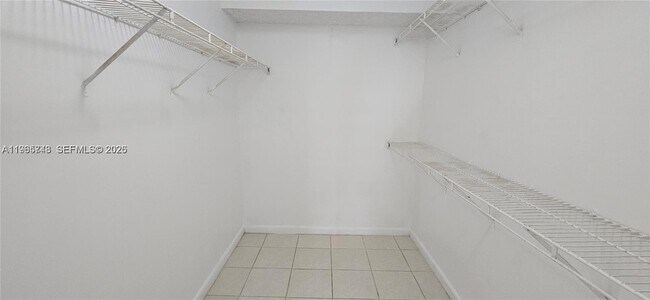 Building Photo - 9001 Wiles Rd