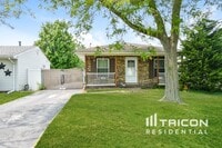 Building Photo - 16744 90th Ave