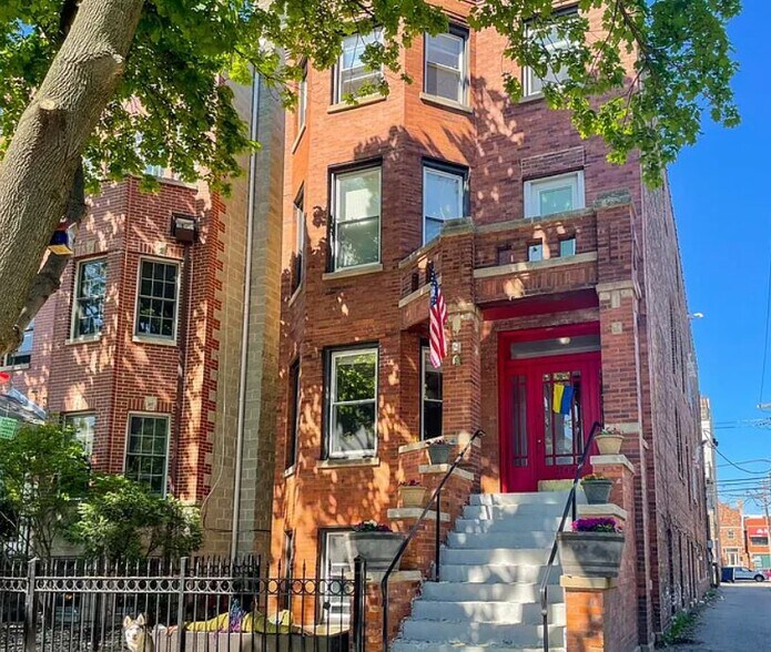 Building Photo - 2744 N Bosworth Ave