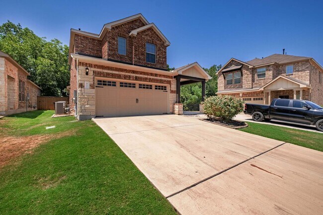 Building Photo - Fantastic 3 Bedroom, 2.5 Bath, 2-Story Hom...