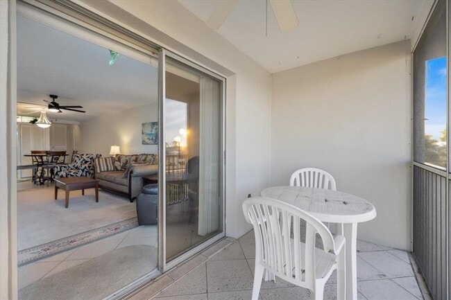 Building Photo - 649 S Tamiami Trl