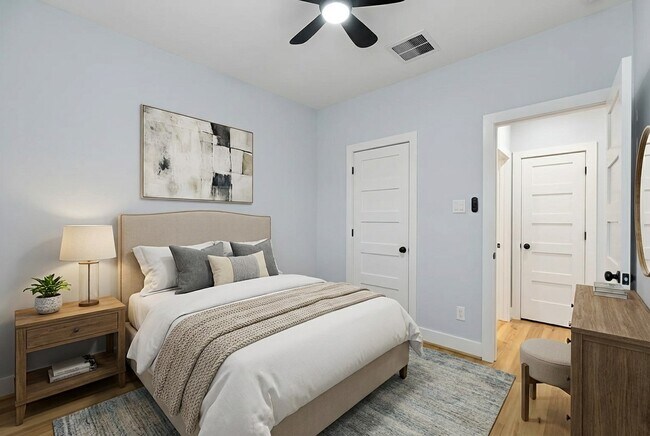 Building Photo - 5420 Elysian St