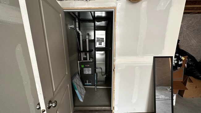 Building Photo - 3787 Soft Whisper Wy