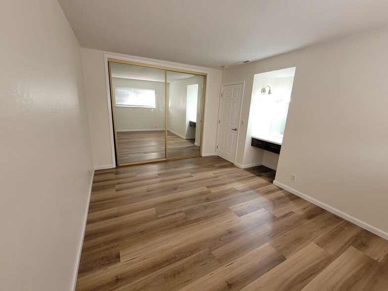 Building Photo - 2776 Kerria Way