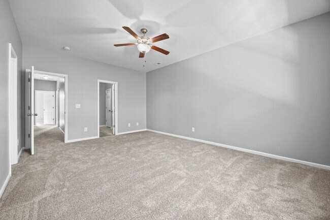 Building Photo - Welcome to Carolina Forest!