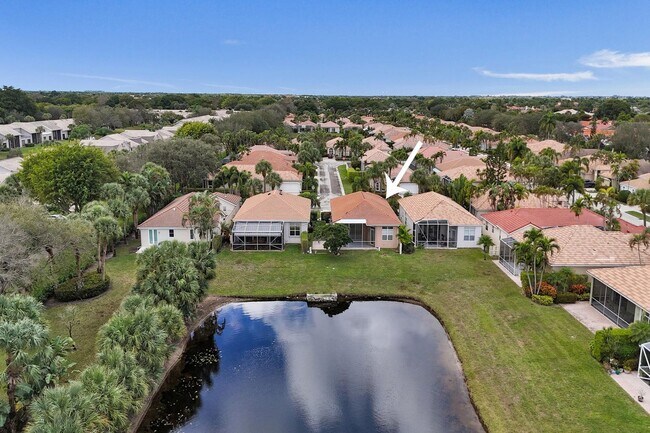 Building Photo - 16658 La Mesa Dr