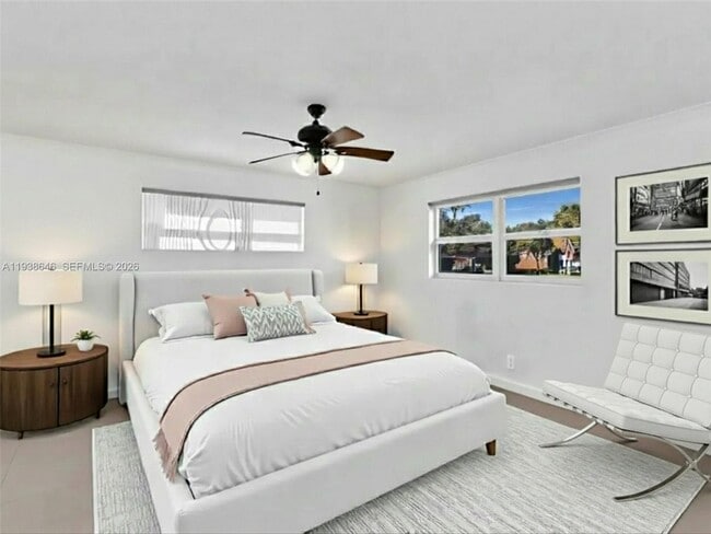 Building Photo - 4416 SW 35th Ave