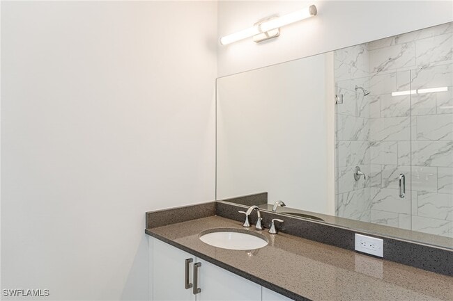 Building Photo - 5816 Shell Cove Drive