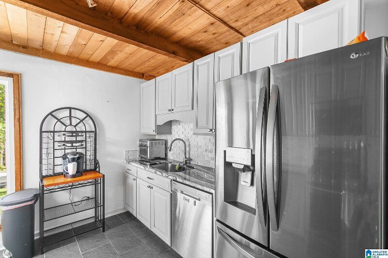 Building Photo - 3952 Rock Ridge Rd