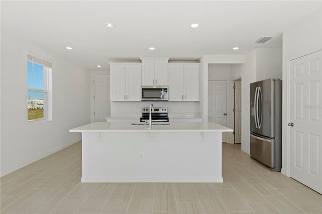 Building Photo - 16383 Happy Eagle Dr