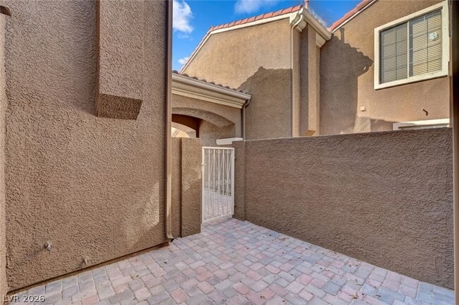 Building Photo - 7275 Diamond Canyon Ln
