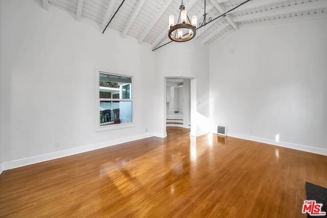 Building Photo - 1316 Thayer Ave