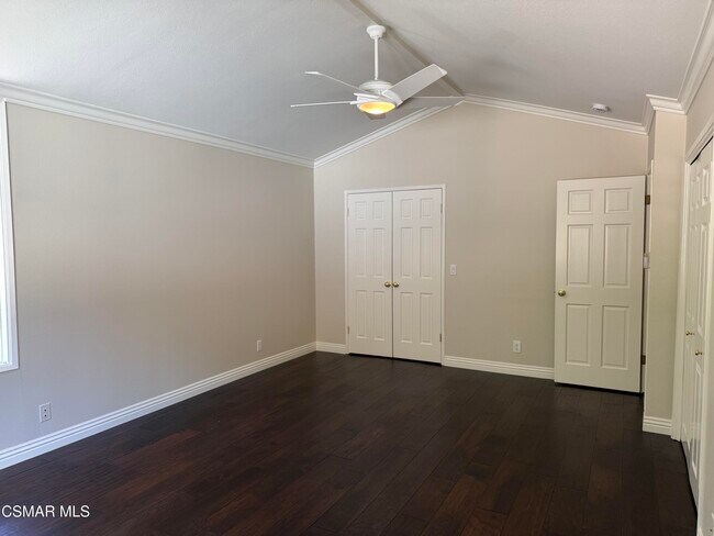 Building Photo - 1275 Willsbrook Ct