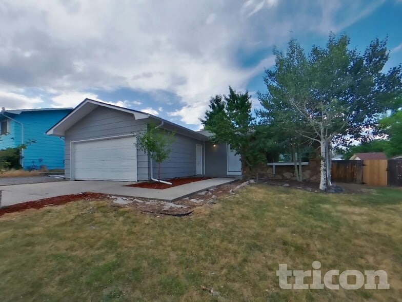 Primary Photo - 505 E 40th St