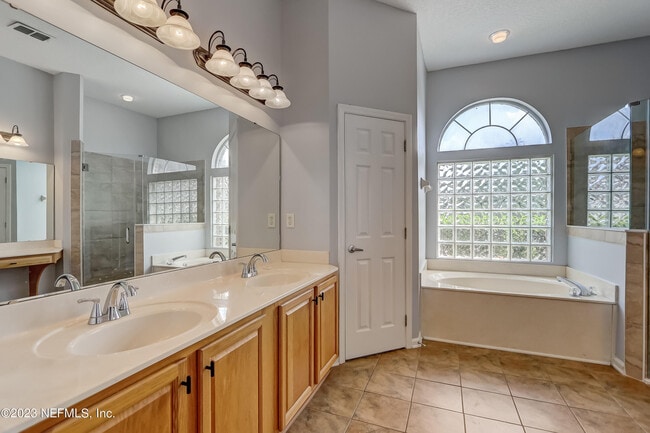 Building Photo - 12197 Ripken Cir W