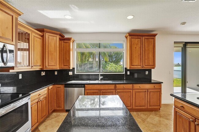 Building Photo - 7722 SW 188th Terrace