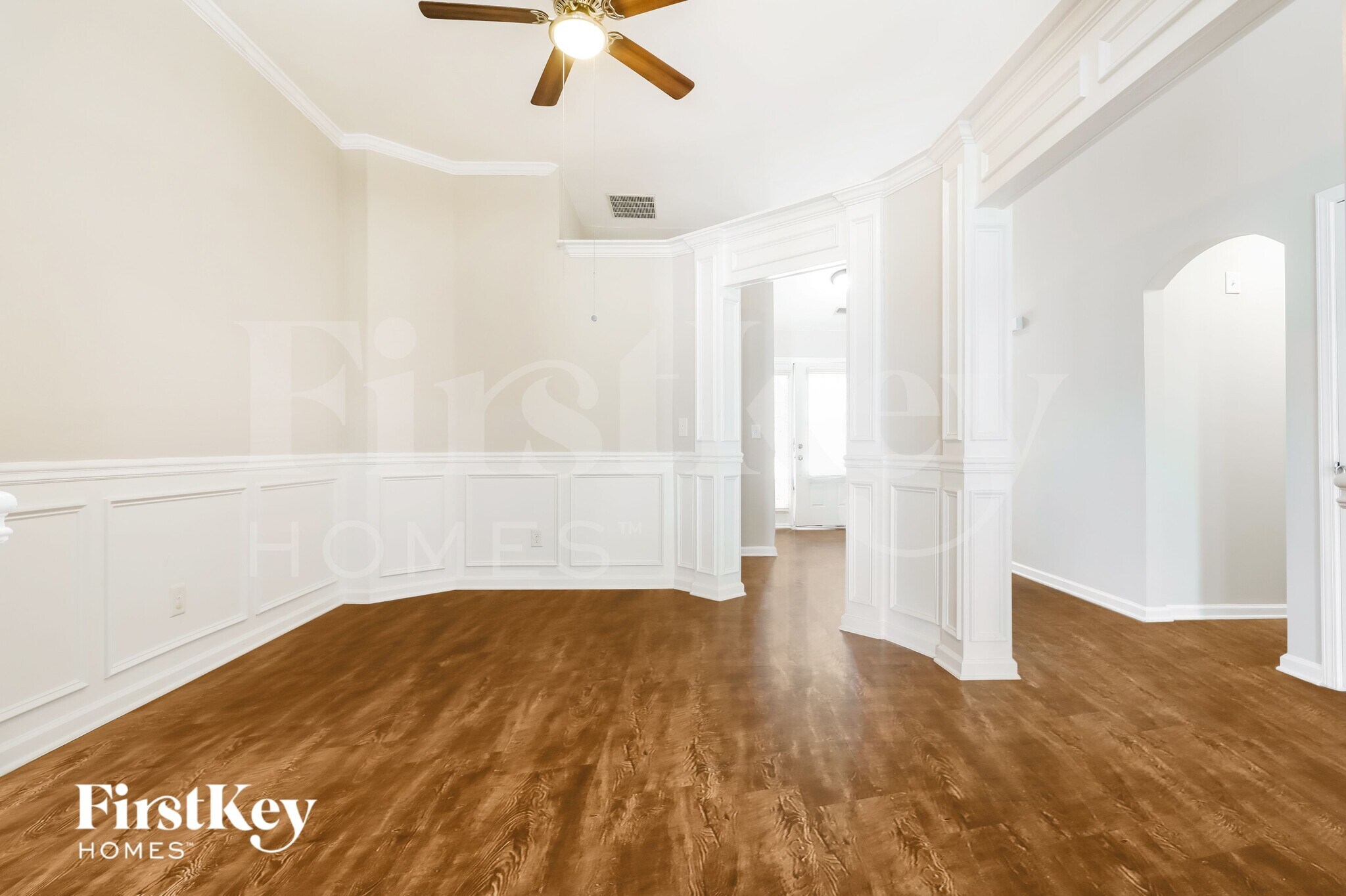 Building Photo - 120 Ellington Dr