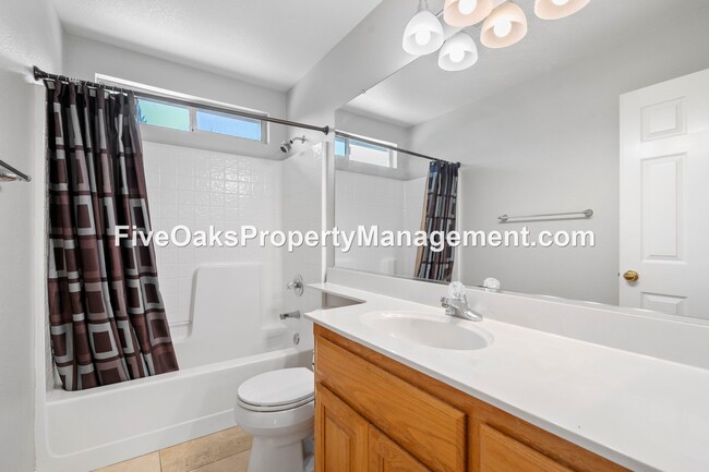 Building Photo - 3301 Burberry Way