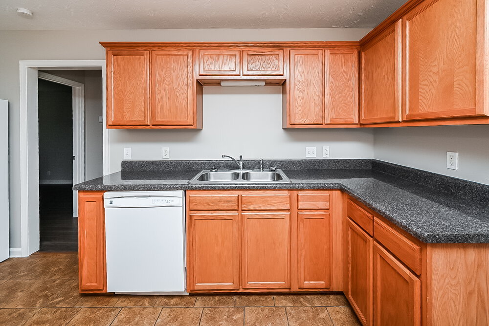 Building Photo - 7313 Ole Nottingham Dr