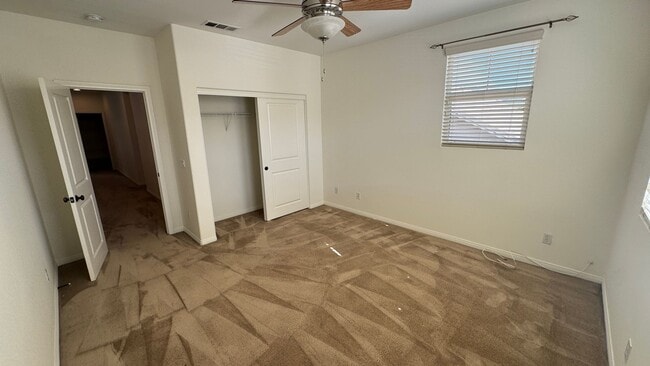 Building Photo - 6 bedroom 4.5 baths in Corona CA