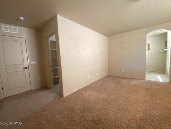 Building Photo - 1620 Biscayne Dr