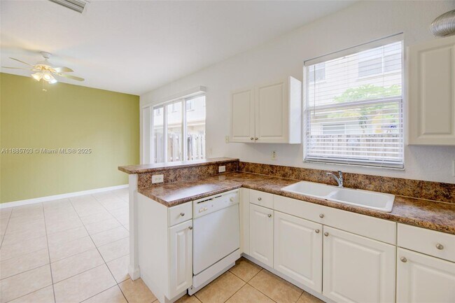 Building Photo - 12842 SW 135th St