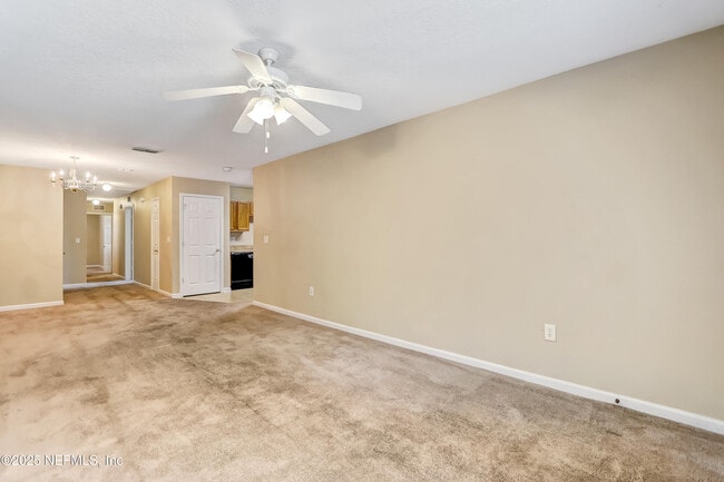 Building Photo - 8448 Kona Ave