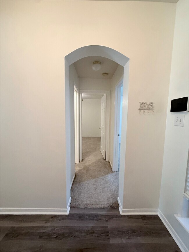 Building Photo - 19202 Poplar Trails Ln