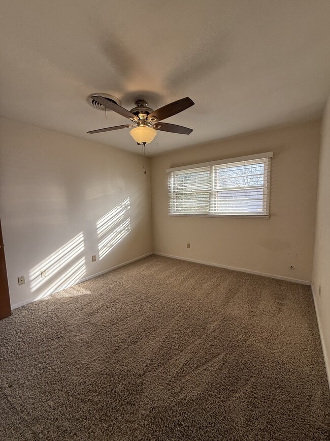 Building Photo - 2418 48th St